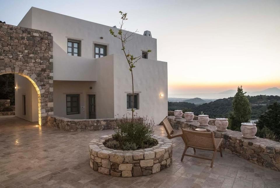 Anamnezia Luxury Suites (Adults Only) Agios Dimitrios  Экстерьер фото